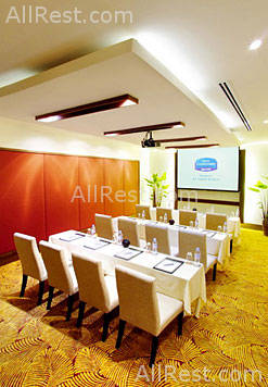 Courtyard Phuket at Surin Beach Hotel 21